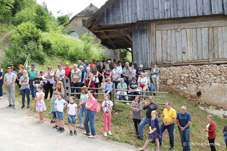 Spominska slovesnost v Češnjicah  (25)